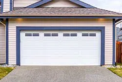 University Park Garage Door And Opener University Park, IL 708-589-4999 - custom-side